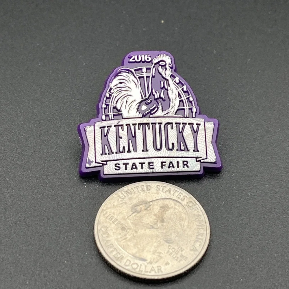 2016 Kentucky State‎ Fair Rooster Plastic Lapel Hat Pin